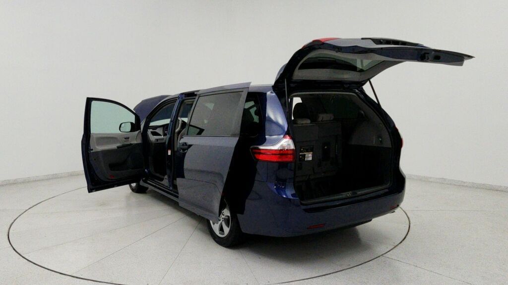2020 Toyota Sienna L Laurel MD