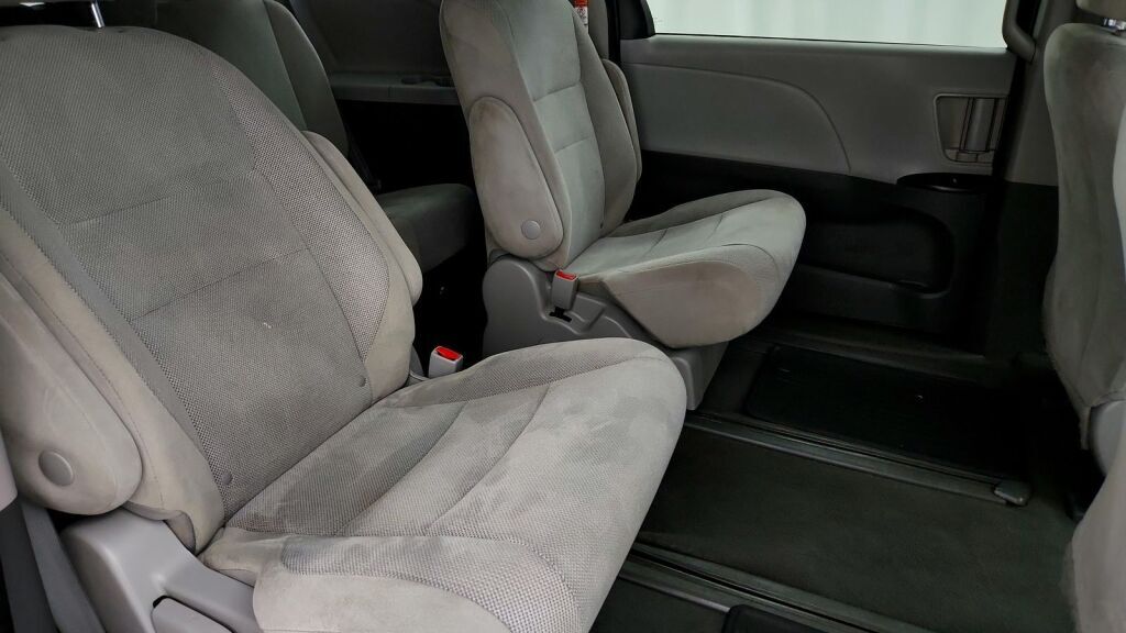 2020 Toyota Sienna L Laurel MD