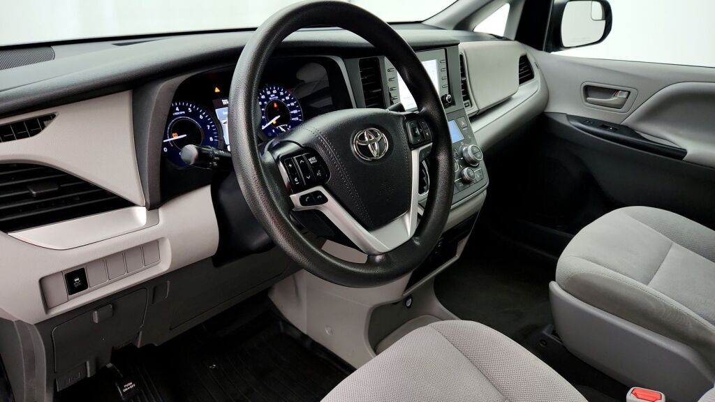 2020 Toyota Sienna L Laurel MD