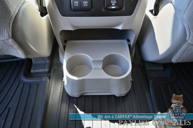 2020 Toyota Sienna LE / AWD / Power Premium Cloth Seats / Adaptive Cruise Control / Lane Departure & Blind Spot Alert / Apple CarPlay & Android Auto / Back Up Camera / 3rd Row / Seats 7 / Keyless Entry & Start / 24 MPG / 1-Owner Anchorage AK