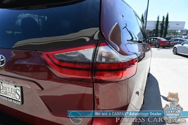 2020 Toyota Sienna LE / AWD / Power Premium Cloth Seats / Adaptive Cruise Control / Lane Departure & Blind Spot Alert / Apple CarPlay & Android Auto / Back Up Camera / 3rd Row / Seats 7 / Keyless Entry & Start / 24 MPG / 1-Owner Anchorage AK