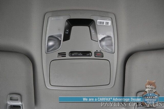 2020 Toyota Sienna LE / AWD / Power Premium Cloth Seats / Adaptive Cruise Control / Lane Departure & Blind Spot Alert / Apple CarPlay & Android Auto / Back Up Camera / 3rd Row / Seats 7 / Keyless Entry & Start / 24 MPG / 1-Owner Anchorage AK