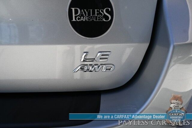 2020 Toyota Sienna LE / AWD / Premium Cloth Seats / Adaptive Cruise Control / Lane Departure & Blind Spot Alert / Apple CarPlay & Android Auto / Back Up Camera / 3rd Row / Rear Captains Chairs / Seats 7 / 24 MPG / 1-Owner Anchorage AK