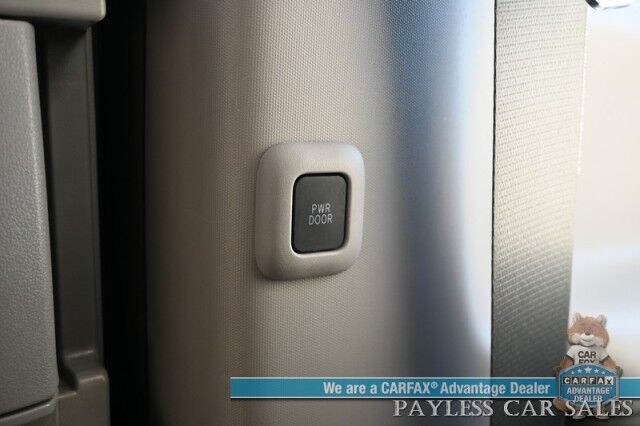 2020 Toyota Sienna LE / AWD / Premium Cloth Seats / Adaptive Cruise Control / Lane Departure & Blind Spot Alert / Apple CarPlay & Android Auto / Back Up Camera / 3rd Row / Rear Captains Chairs / Seats 7 / 24 MPG / 1-Owner Anchorage AK