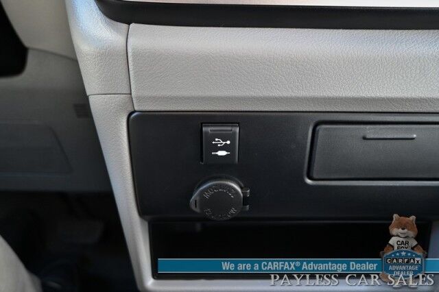 2020 Toyota Sienna LE / AWD / Premium Cloth Seats / Adaptive Cruise Control / Lane Departure & Blind Spot Alert / Apple CarPlay & Android Auto / Back Up Camera / 3rd Row / Rear Captains Chairs / Seats 7 / 24 MPG / 1-Owner Anchorage AK