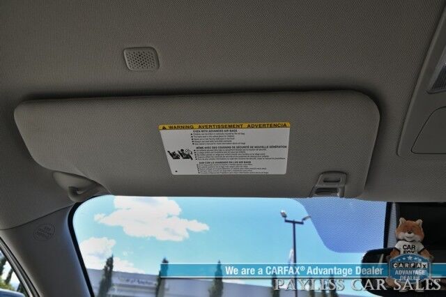 2020 Toyota Sienna LE / AWD / Premium Cloth Seats / Adaptive Cruise Control / Lane Departure & Blind Spot Alert / Apple CarPlay & Android Auto / Back Up Camera / 3rd Row / Rear Captains Chairs / Seats 7 / 24 MPG / 1-Owner Anchorage AK