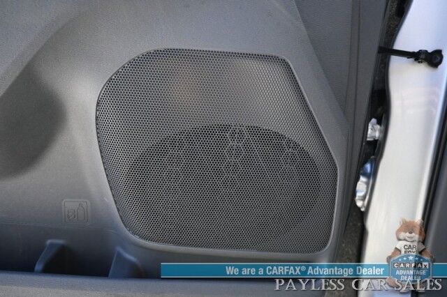 2020 Toyota Sienna LE / AWD / Premium Cloth Seats / Adaptive Cruise Control / Lane Departure & Blind Spot Alert / Apple CarPlay & Android Auto / Back Up Camera / 3rd Row / Rear Captains Chairs / Seats 7 / 24 MPG / 1-Owner Anchorage AK