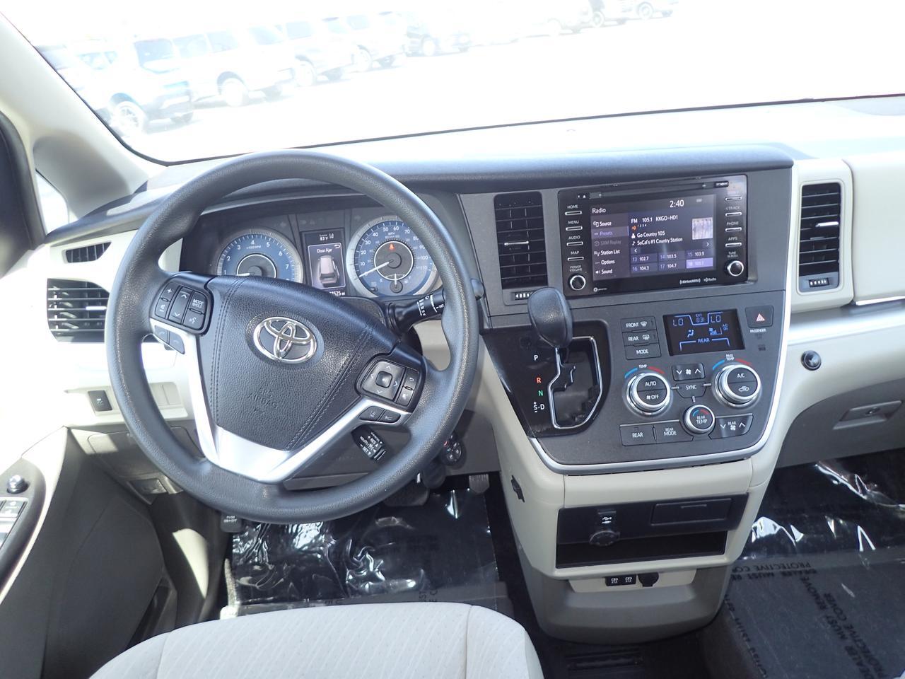 2020 Toyota Sienna LE Anaheim CA