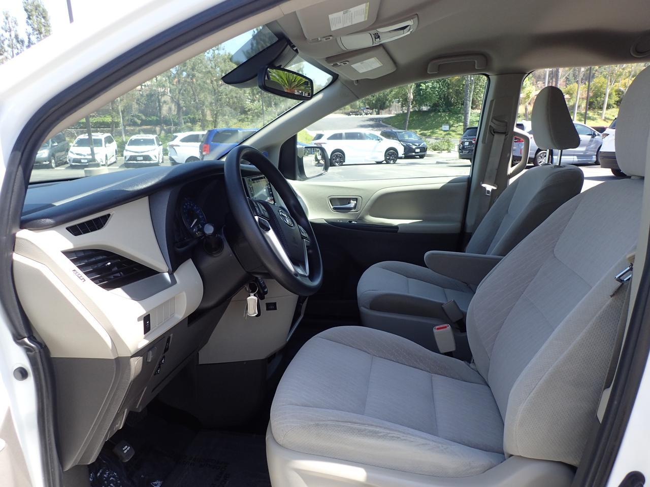 2020 Toyota Sienna LE Anaheim CA