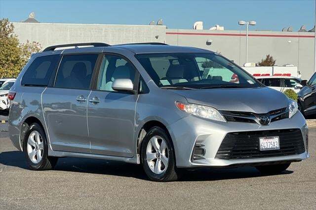 2020 Toyota Sienna LE Roseville CA