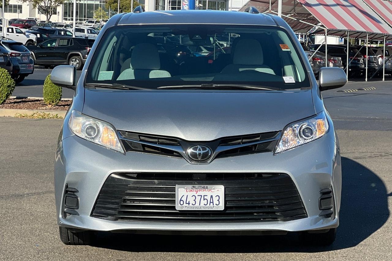 2020 Toyota Sienna LE Roseville CA
