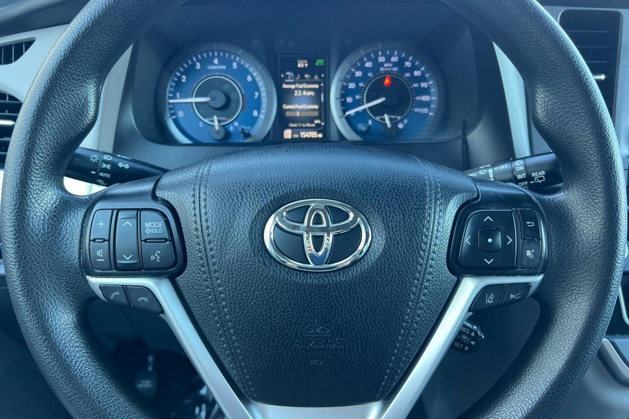 2020 Toyota Sienna LE Roseville CA