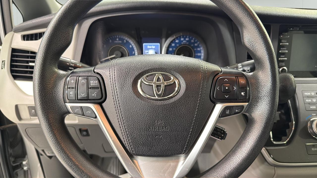 2020 Toyota Sienna LE San Antonio TX