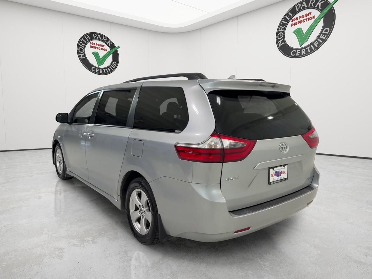 2020 Toyota Sienna LE San Antonio TX