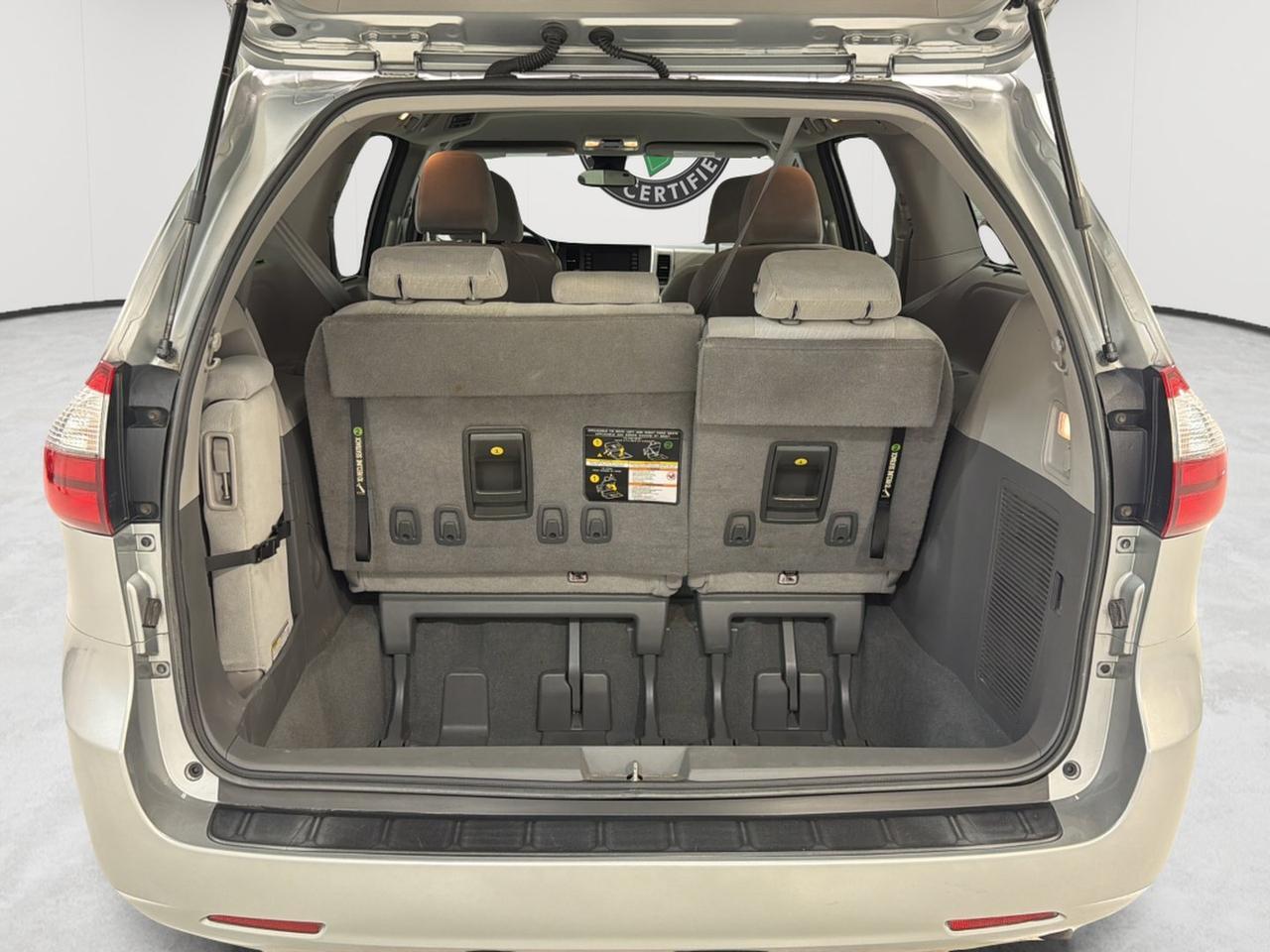 2020 Toyota Sienna LE San Antonio TX