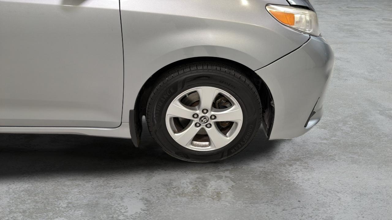 2020 Toyota Sienna LE San Antonio TX