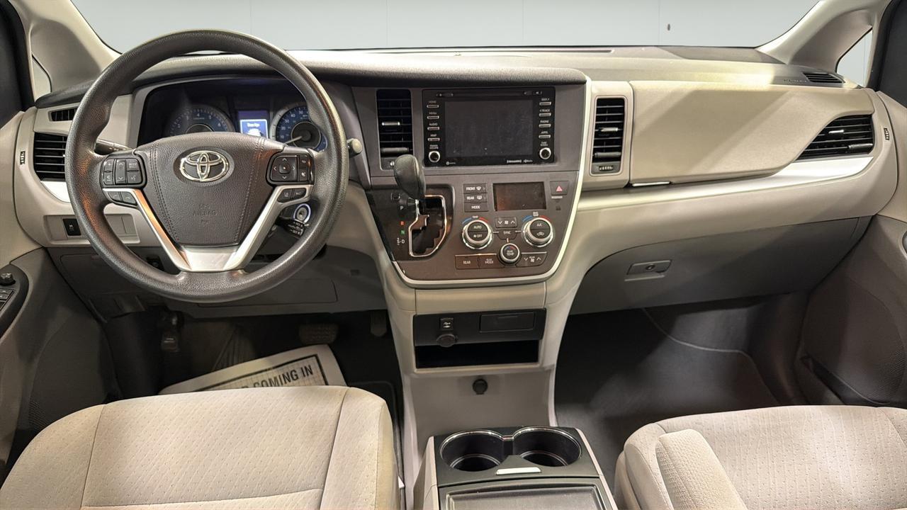 2020 Toyota Sienna LE San Antonio TX