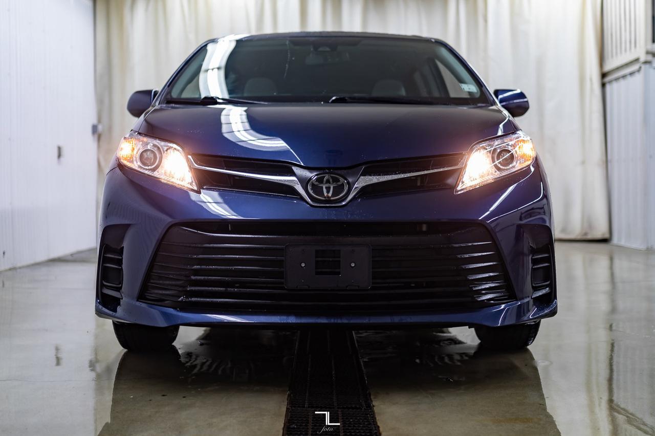 2020 Toyota Sienna LE Sidewinder Conversion Wheelchair Lift Red Deer AB