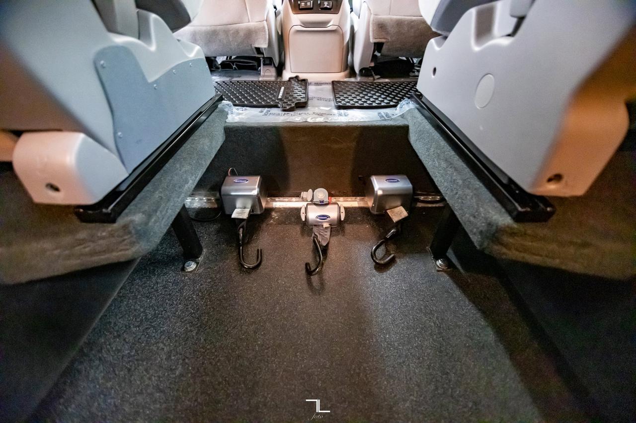 2020 Toyota Sienna LE Sidewinder Conversion Wheelchair Lift Red Deer AB