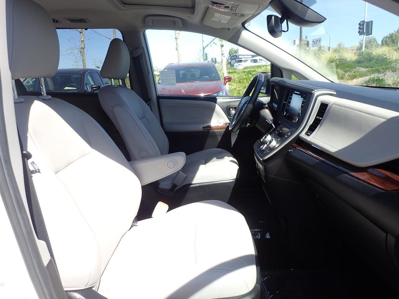 2020 Toyota Sienna Limited Anaheim CA