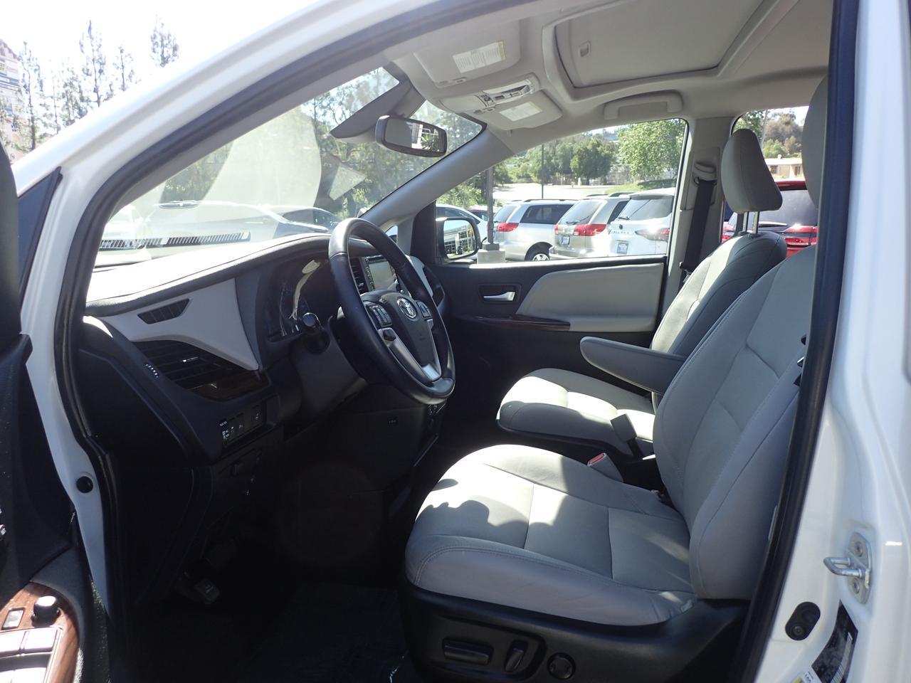 2020 Toyota Sienna Limited Anaheim CA