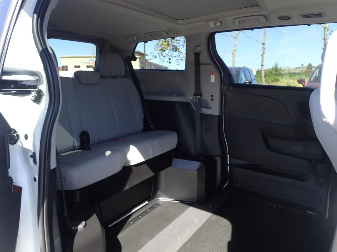 2020 Toyota Sienna Limited Anaheim CA