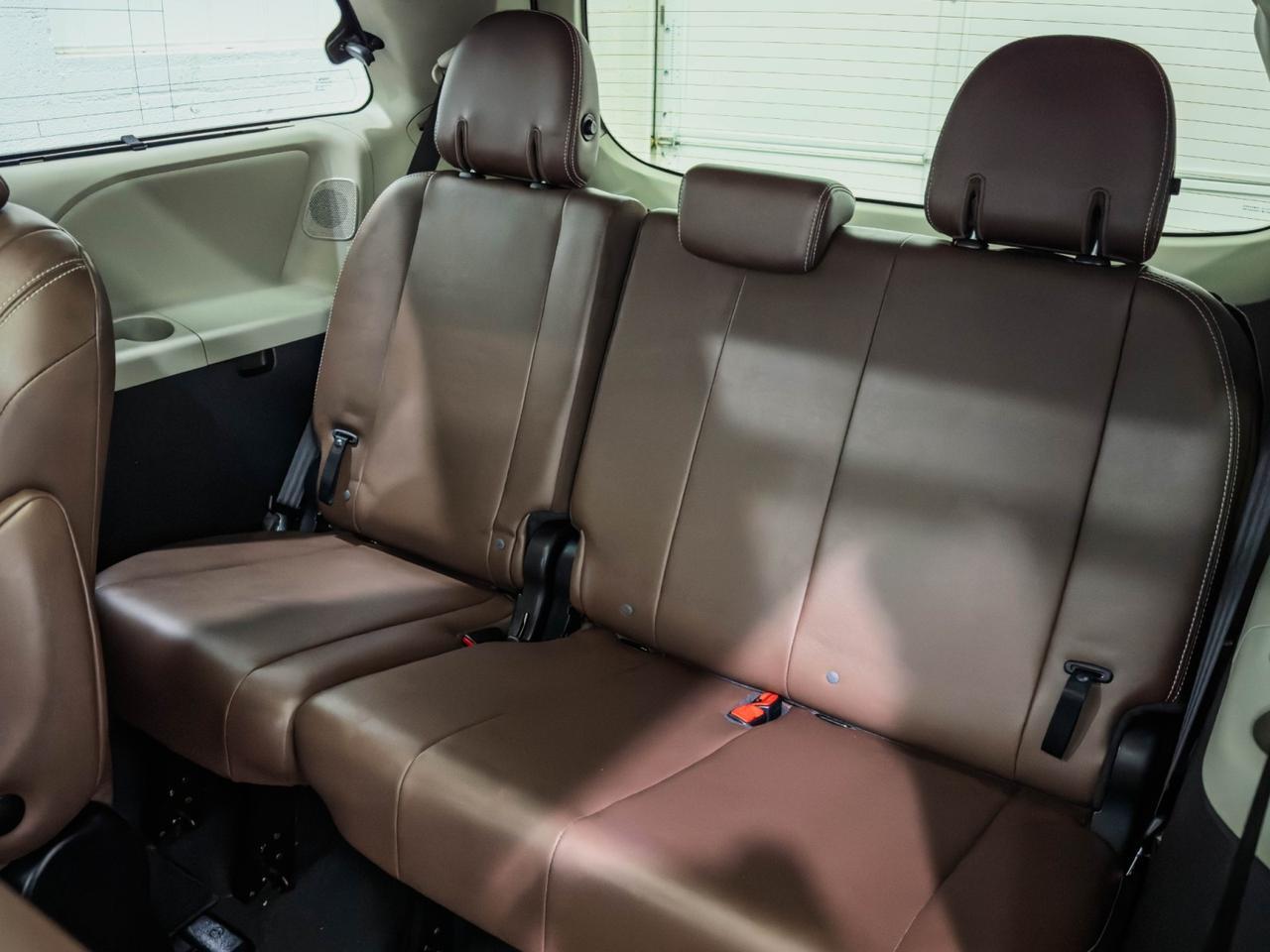 2020 Toyota Sienna Limited Premium AWD Tallmadge OH