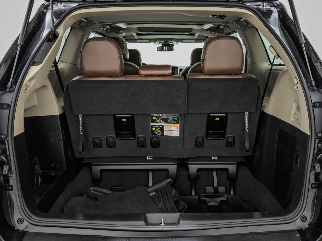 2020 Toyota Sienna Limited Premium AWD Tallmadge OH