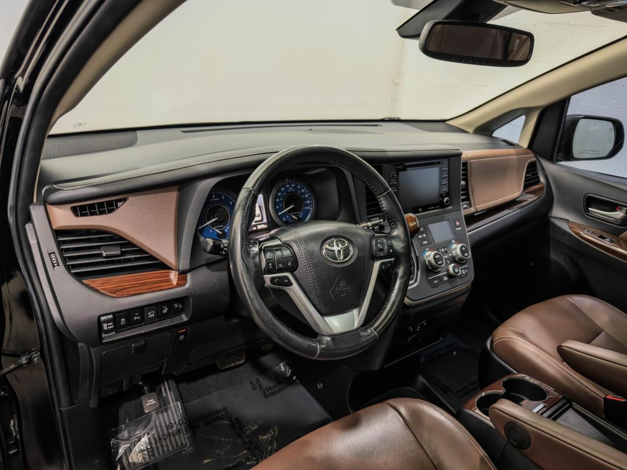 2020 Toyota Sienna Limited Premium AWD Tallmadge OH