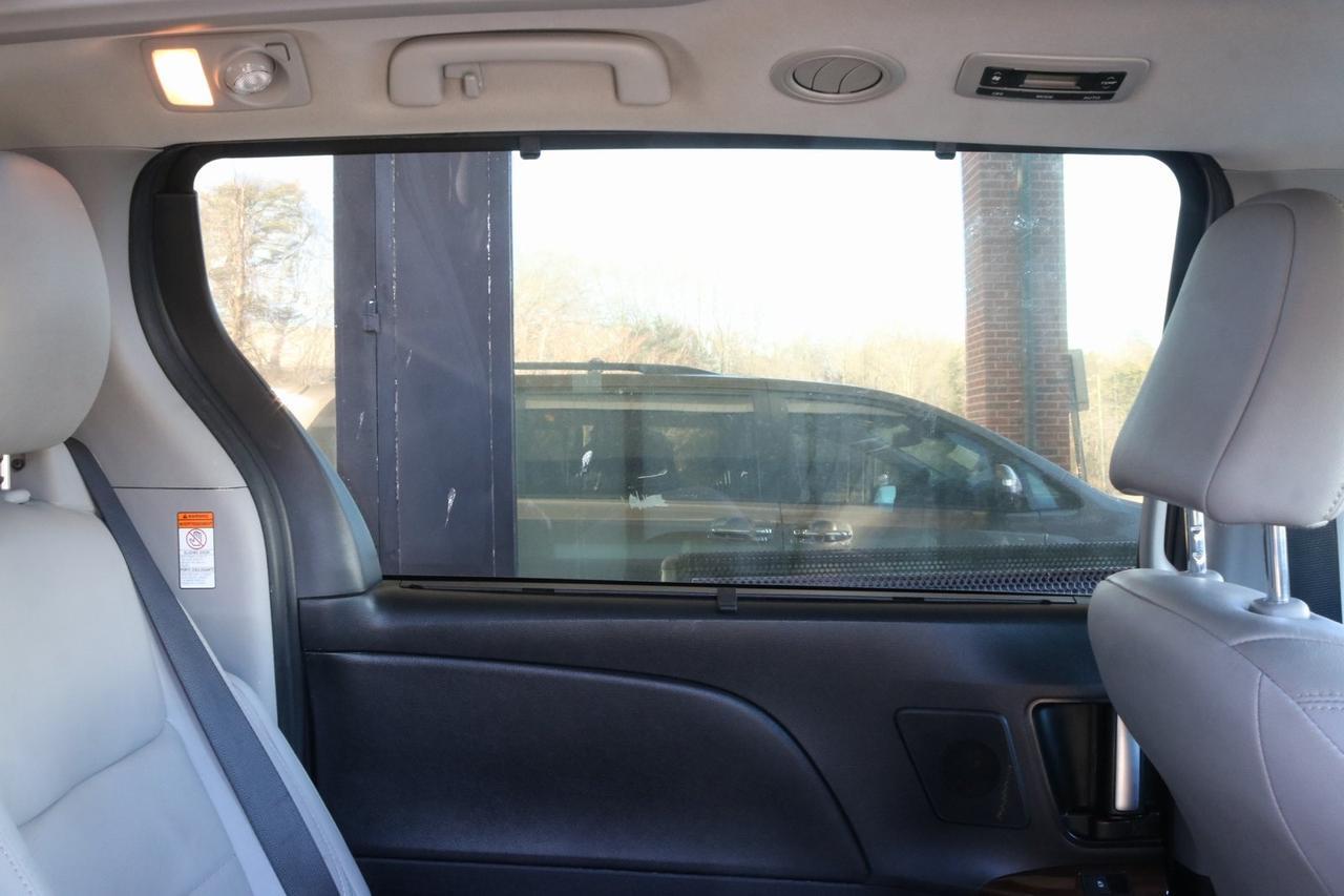 2020 Toyota Sienna Limited Premium Fredericksburg VA