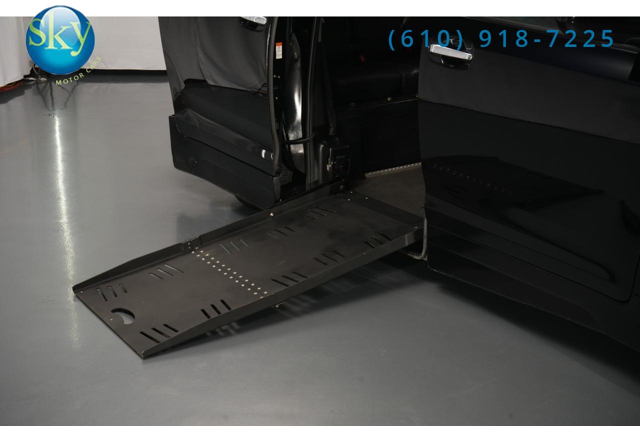2020 Toyota Sienna SE BraunAbility Conversion West Chester PA
