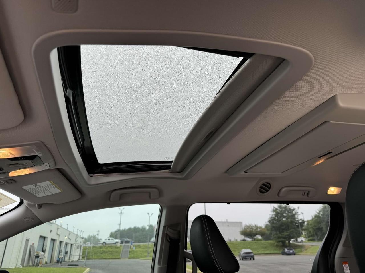 2020 Toyota Sienna SE Premium Fredericksburg VA