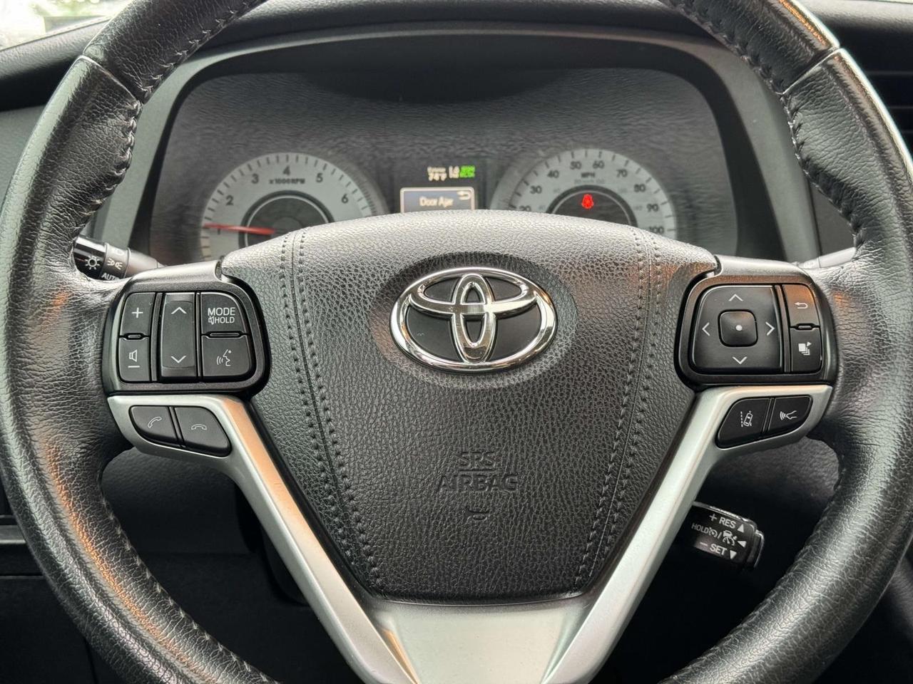 2020 Toyota Sienna SE Premium Fredericksburg VA
