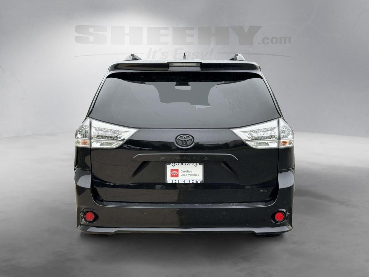 2020 Toyota Sienna SE Premium Fredericksburg VA