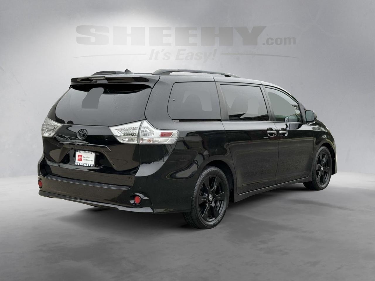 2020 Toyota Sienna SE Premium Fredericksburg VA