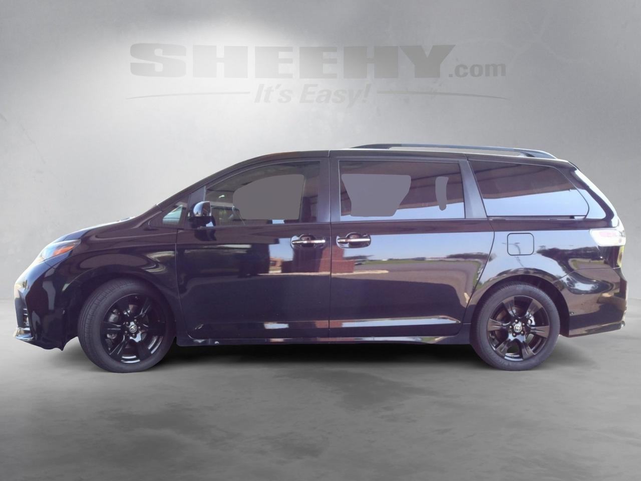 2020 Toyota Sienna SE Premium Fredericksburg VA