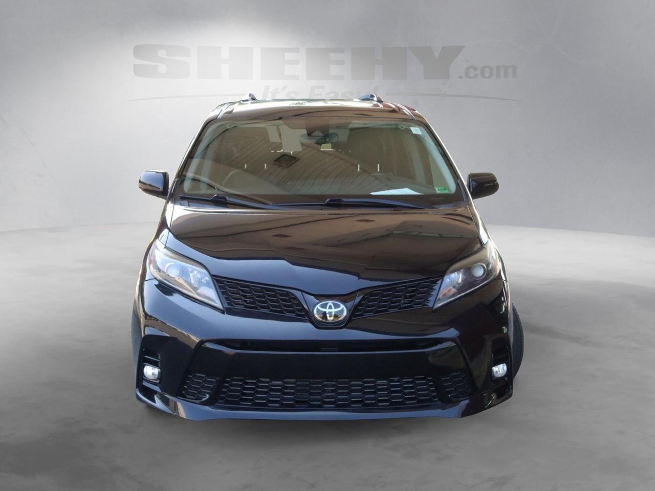 2020 Toyota Sienna SE Premium Fredericksburg VA