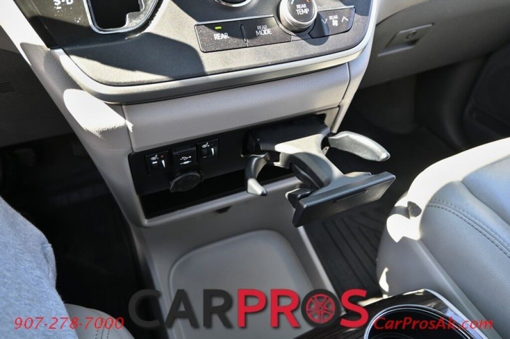 2020 Toyota Sienna XLE - 3.5L V6 - Automatic - All Wheel Drive - Front Power Leather Seats - Power Windows & Door Locks - Bluetooth - Navigation - Backup Camera - Sunroof - 3rd Row Seeating - 1 Owner Anchorage AK