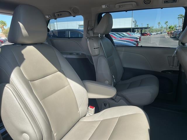 2020 Toyota Sienna XLE 8-Passenger Mesa AZ