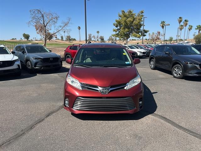2020 Toyota Sienna XLE 8-Passenger Mesa AZ