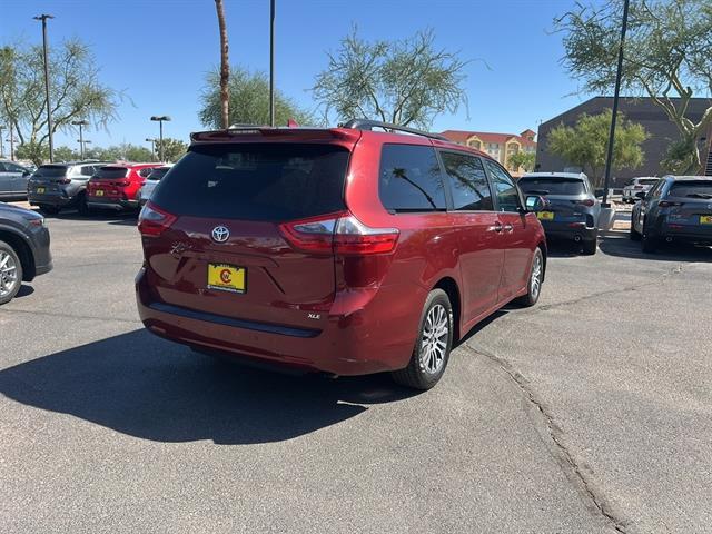 2020 Toyota Sienna XLE 8-Passenger Mesa AZ