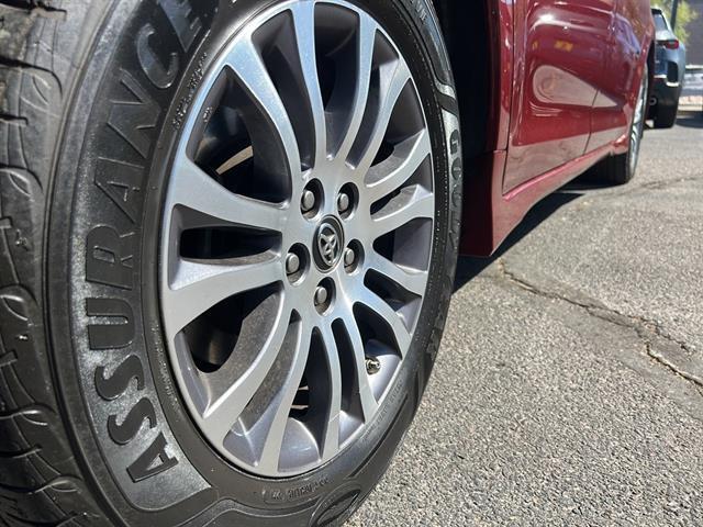 2020 Toyota Sienna XLE 8-Passenger Mesa AZ