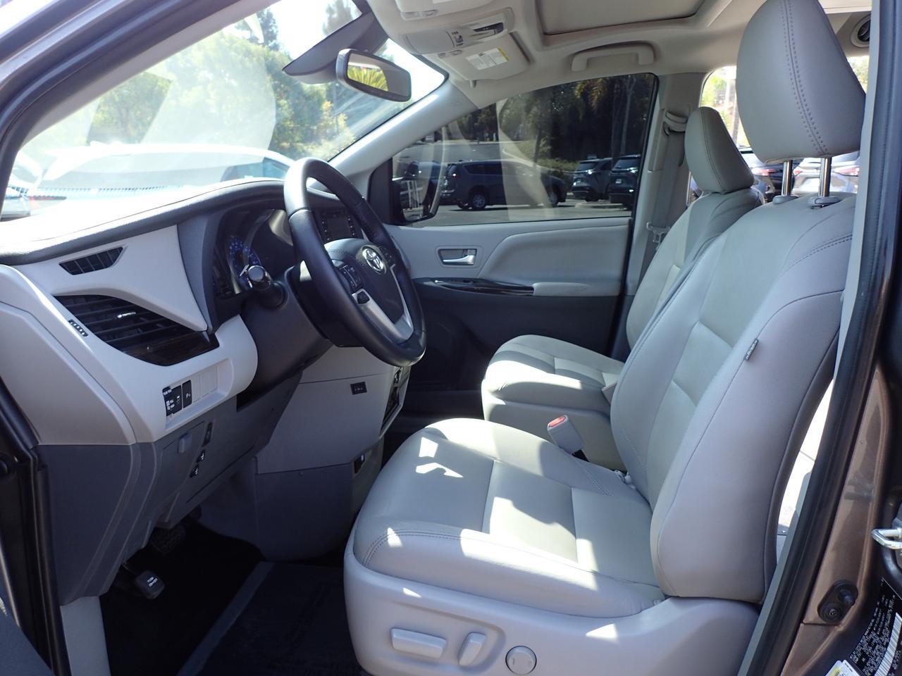 2020 Toyota Sienna XLE Anaheim CA