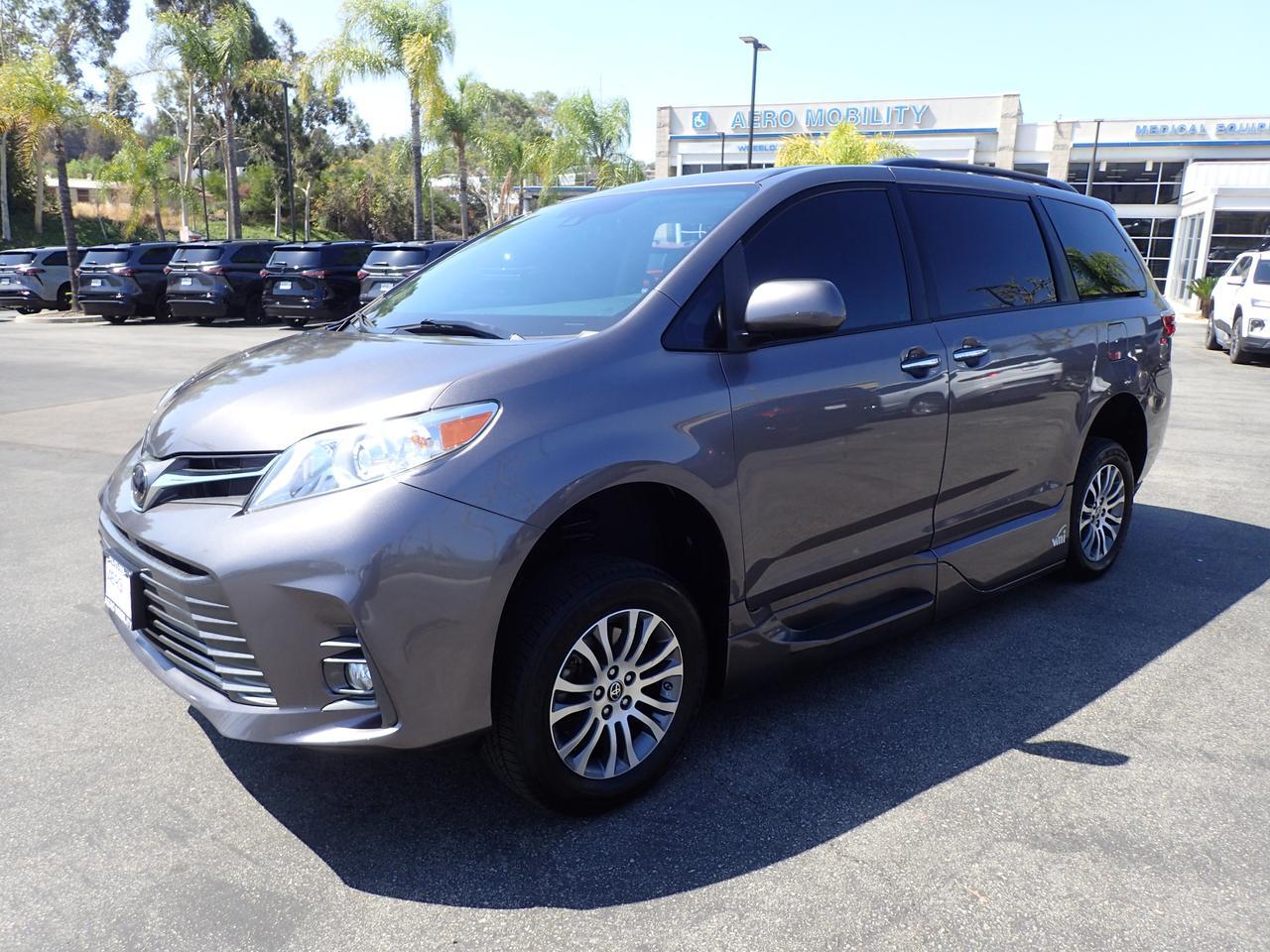 2020 Toyota Sienna XLE Anaheim CA