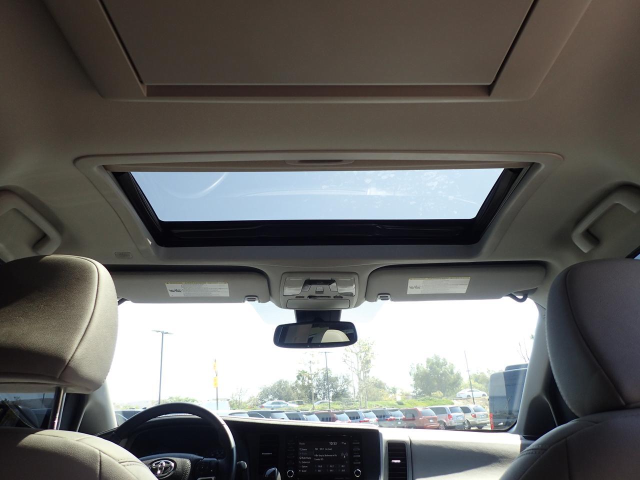 2020 Toyota Sienna XLE Anaheim CA