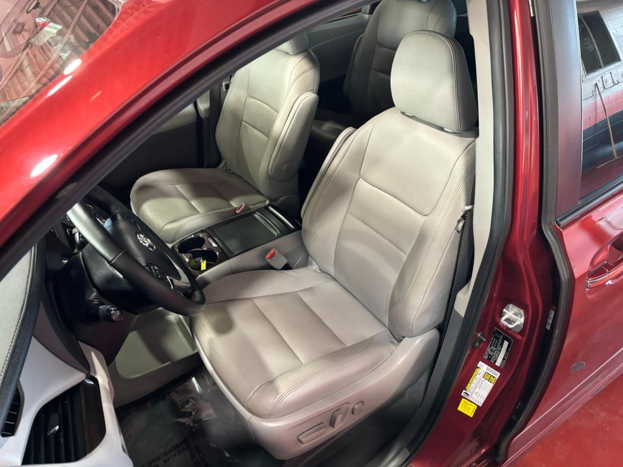 2020 Toyota Sienna XLE Franklin OH