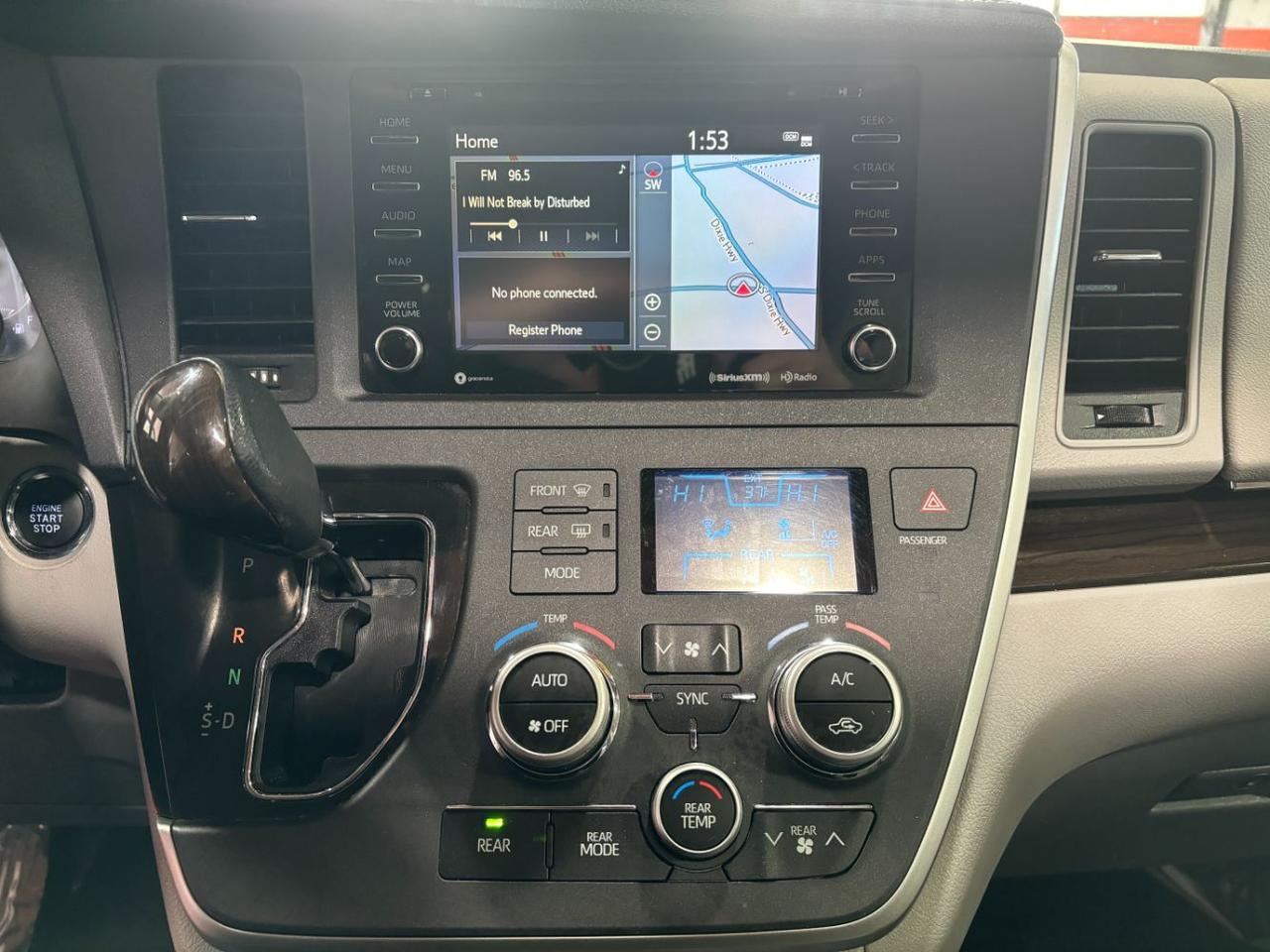 2020 Toyota Sienna XLE Franklin OH