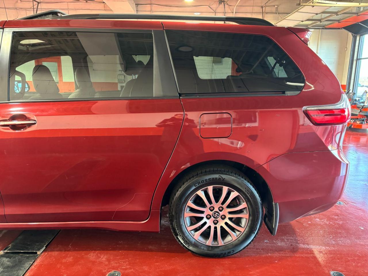 2020 Toyota Sienna XLE Franklin OH