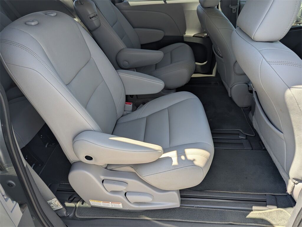 2020 Toyota Sienna XLE Premium Kennesaw GA