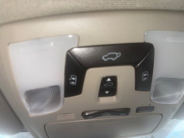 2020 Toyota Sienna XLE Premium North Versailles PA